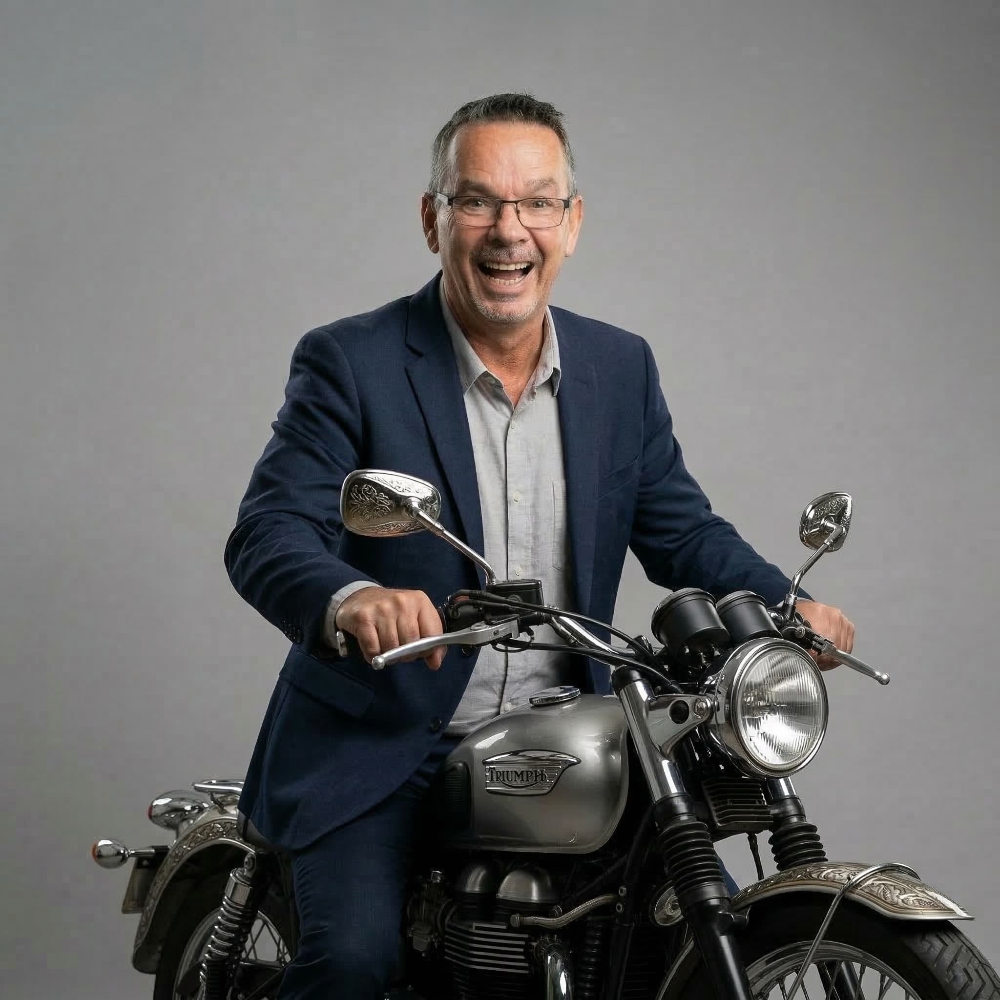 Chris Marlowe — casual